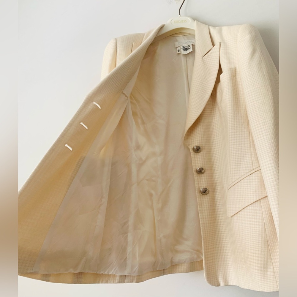 Escada Silk Blend Single Breasted Blazer Women Sz EU 36 US S Cream Old Money - Picture 9 of 13